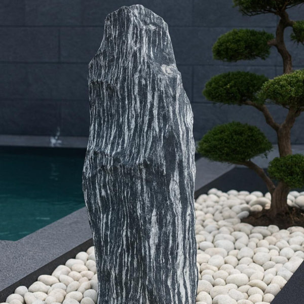 monolithe-black-angel